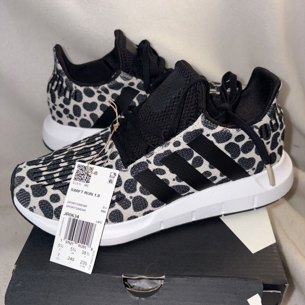 New Adidas Swift Run 1.0 Shoe Sneaker JR0634 Leopard Print Animal 7 Women Gym